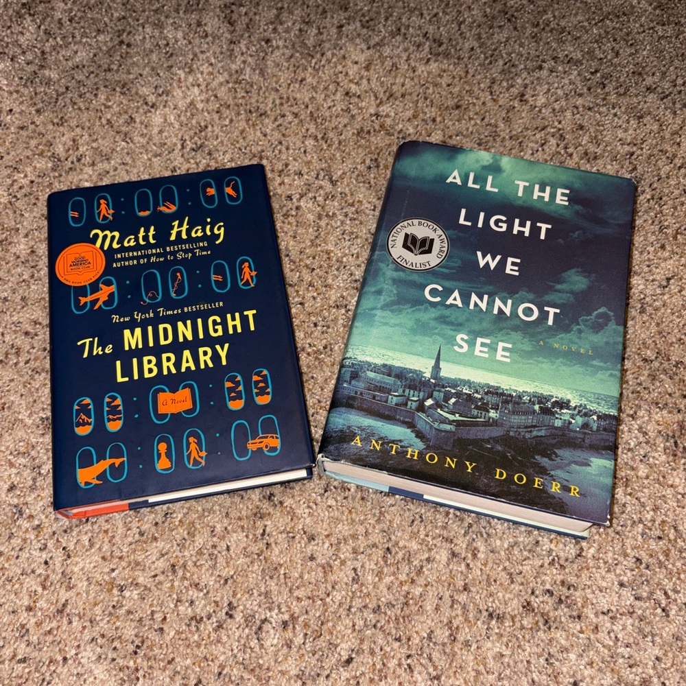 New + popular hardcover fiction novels 📚🌟